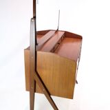 Chest of drawers with mirror in teak