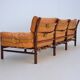 Années 1960, design scandinave par Arne Norell, canapé, modèle "Kontiki", état d'origine, cuir, hêtre.