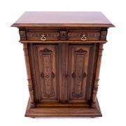 Commode éclectique, France, vers 1890. Après rénovation.