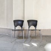 2 chaises empilablse Silla par Josep Llusca pour Driade Italia Année 1995