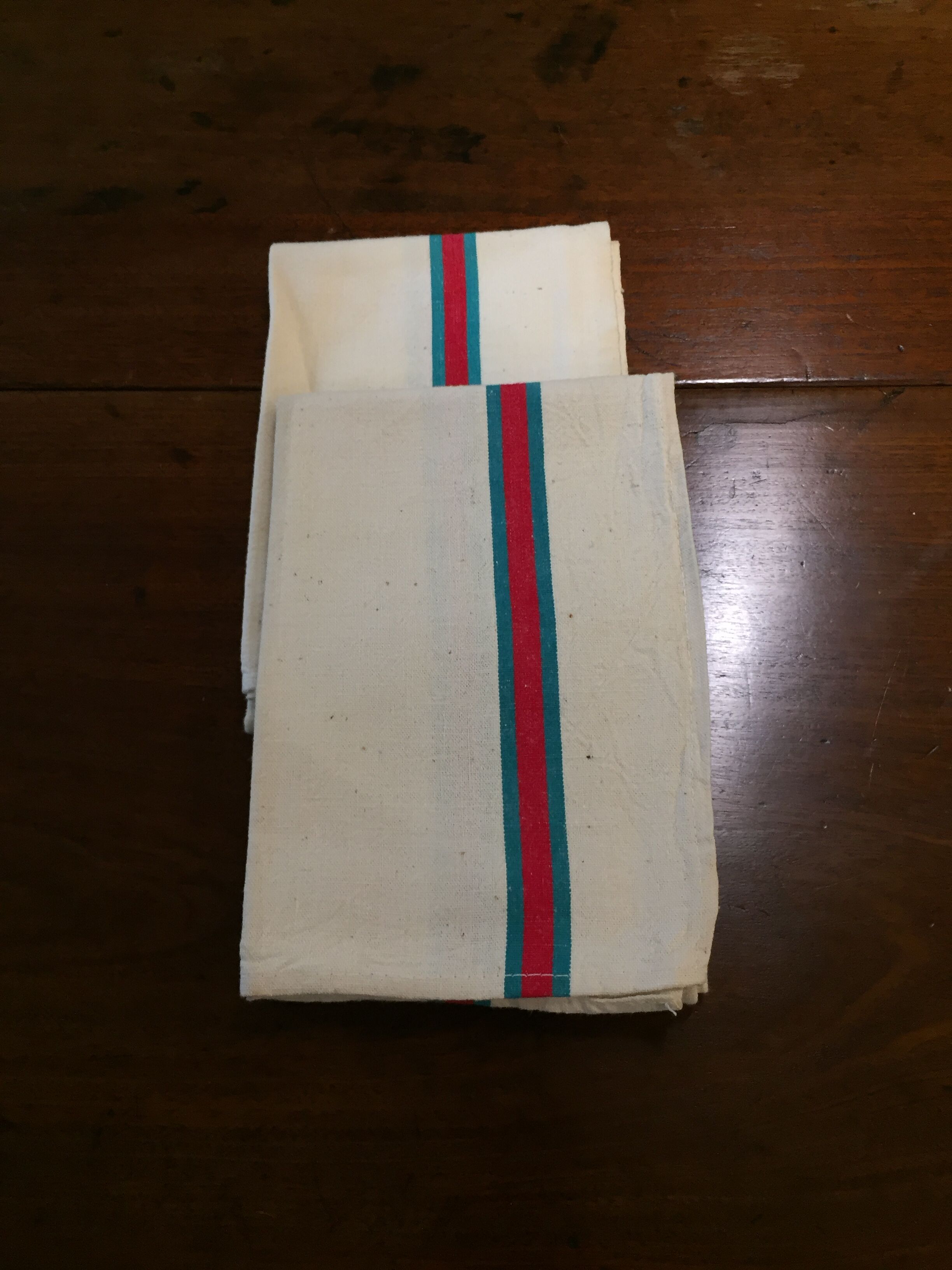 Lot of 2 métis striped dishcloths