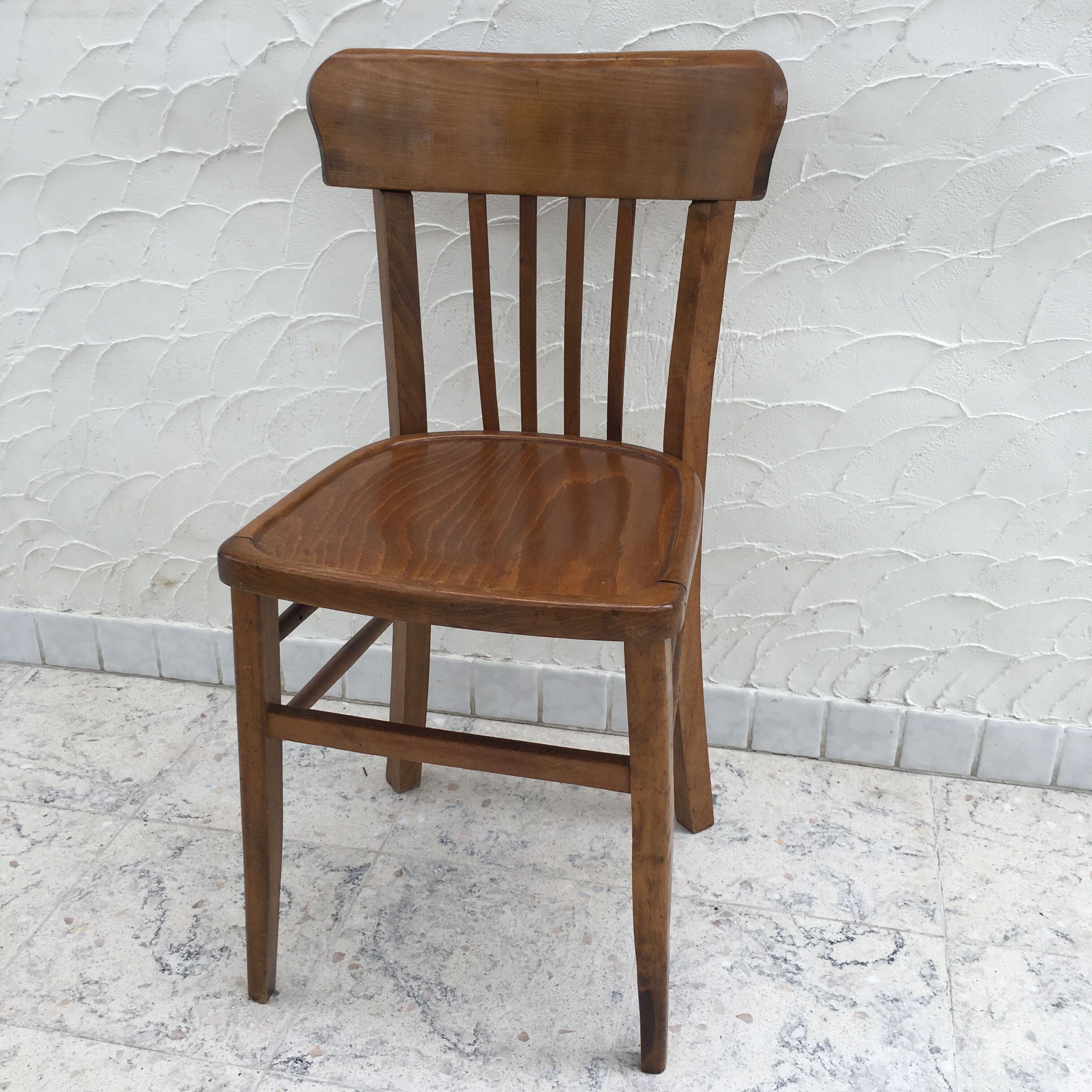 Lot of 4 bistro chairs