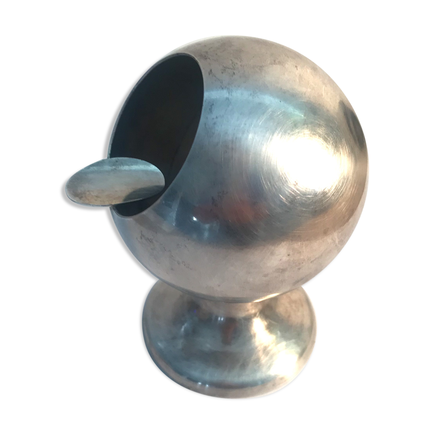 Silver ball ashtray