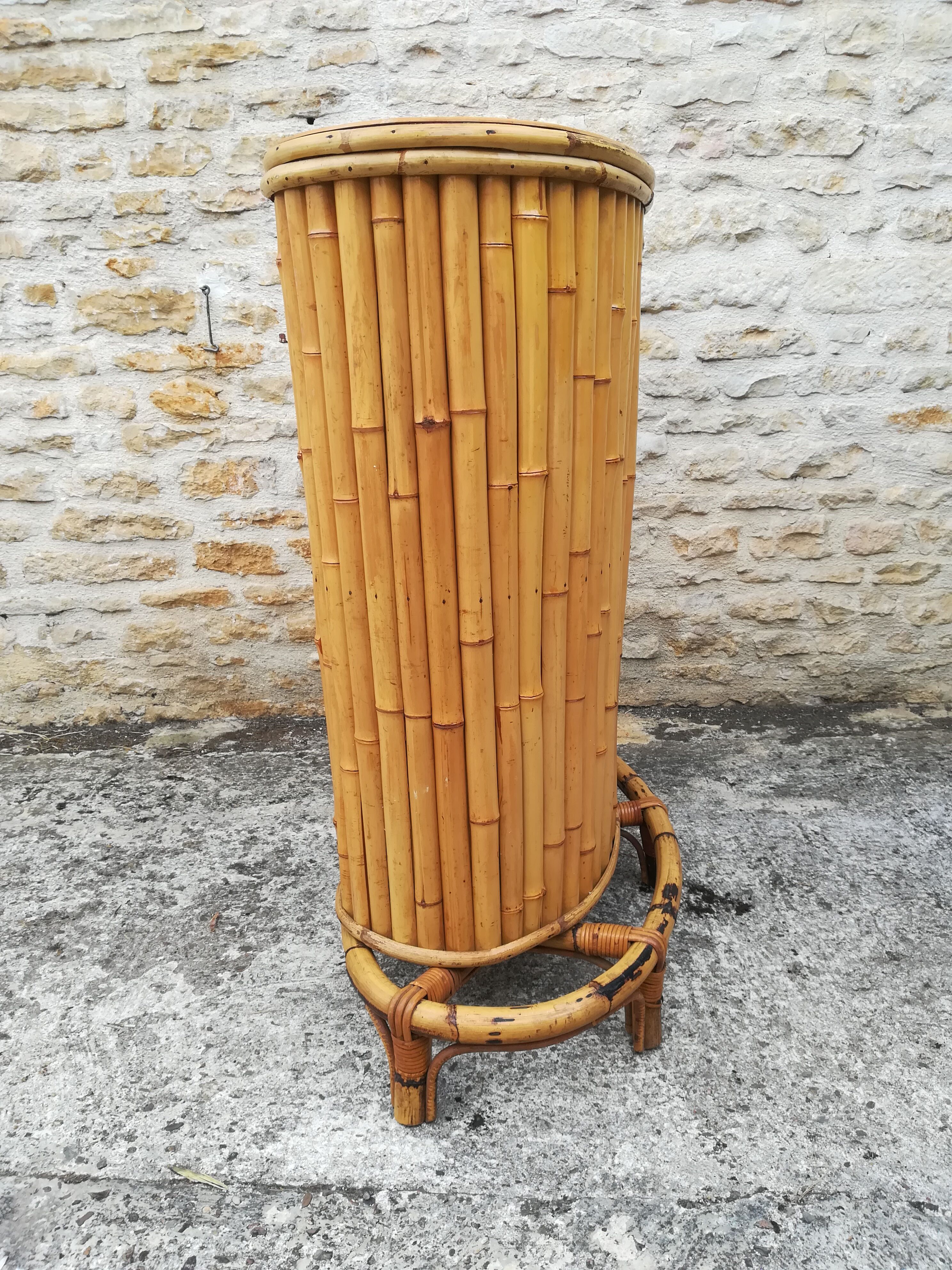 Bamboo tiki bar and two stools