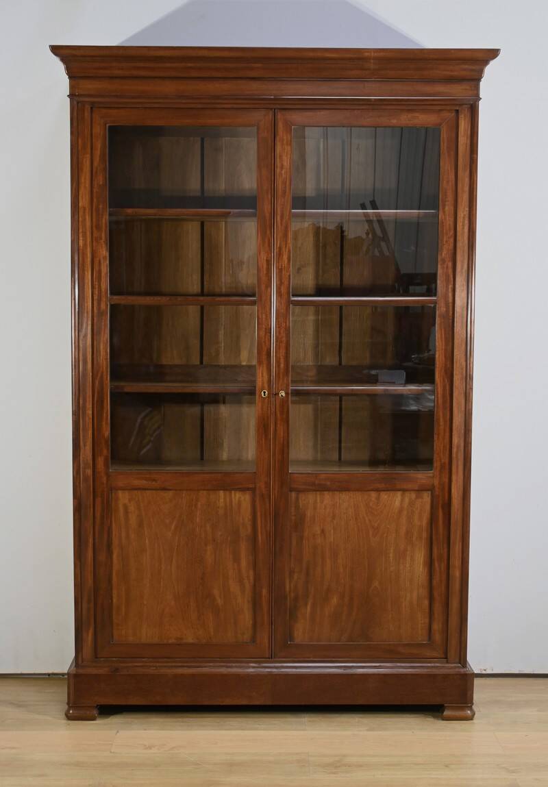 Mahogany Glass Bookcase, Restoration Period – Part 1 of the 19th Century