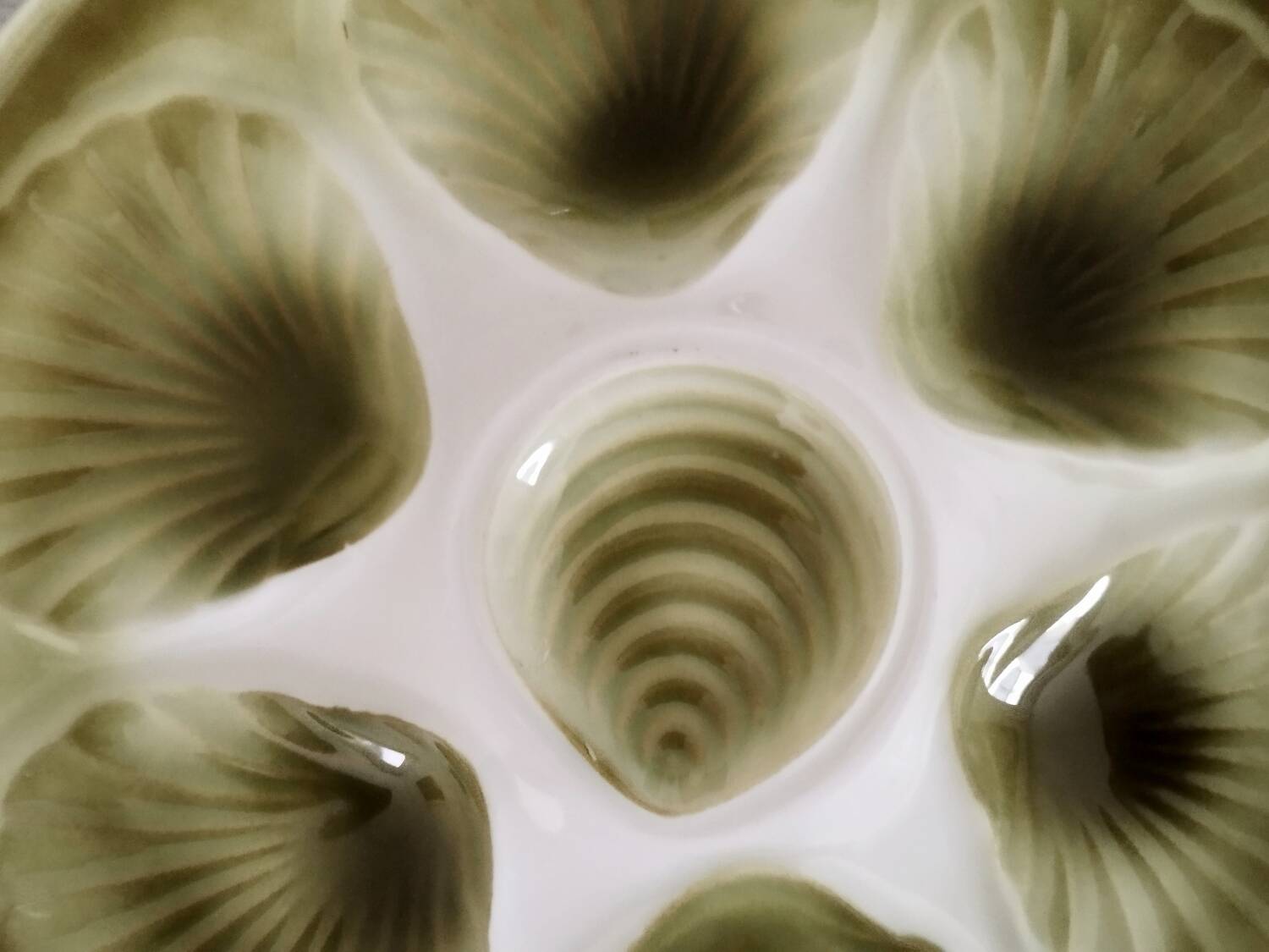 Plates Oysters Shellfish Earthenware Moulin des Loups Orchies