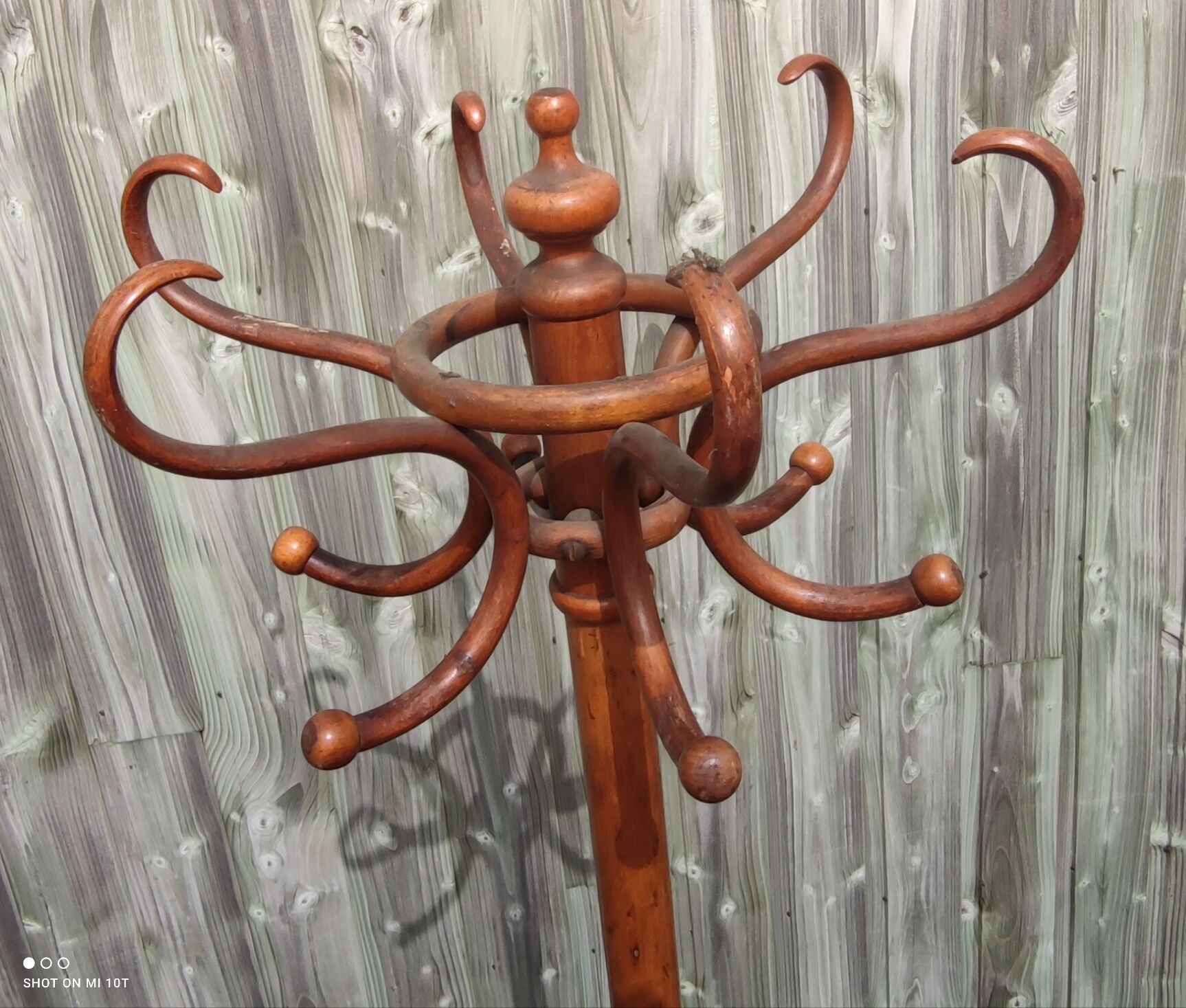 Ancien porte manteau perroquet