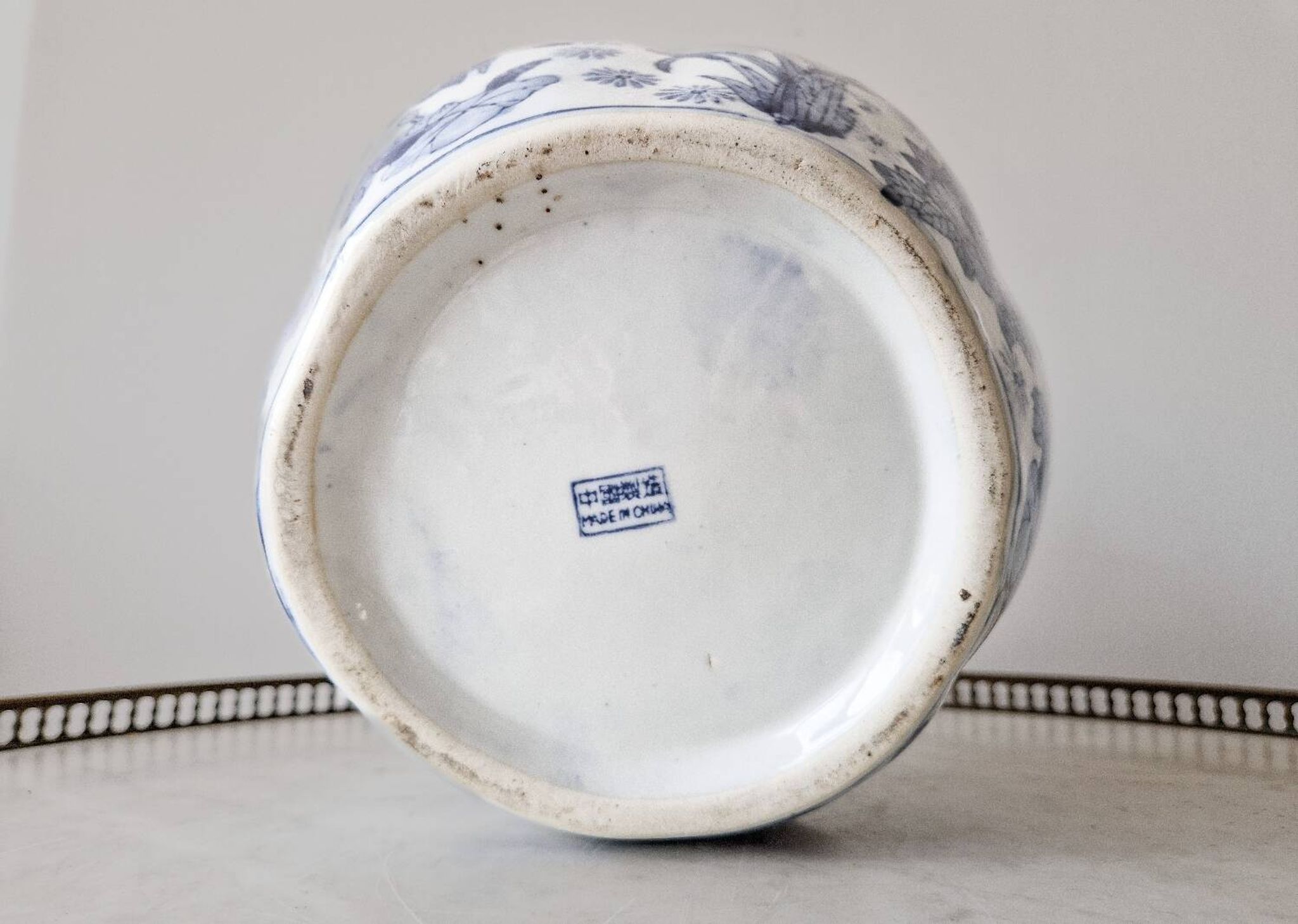 Large vintage Chinese handcrafted glazed ceramic pot with blue flower pattern