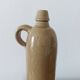 Bouteille en grès vintage