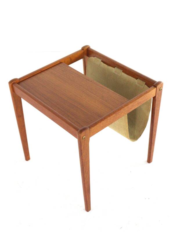 BDRD by Furbo magazine rack - danish design