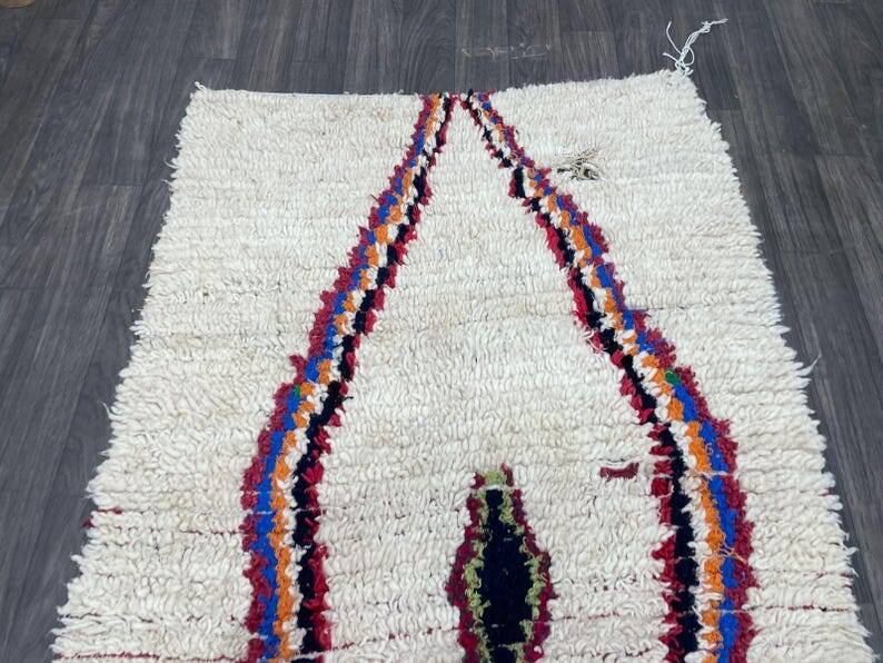 Traditional handmade Berber carpet 250cmx150cm
