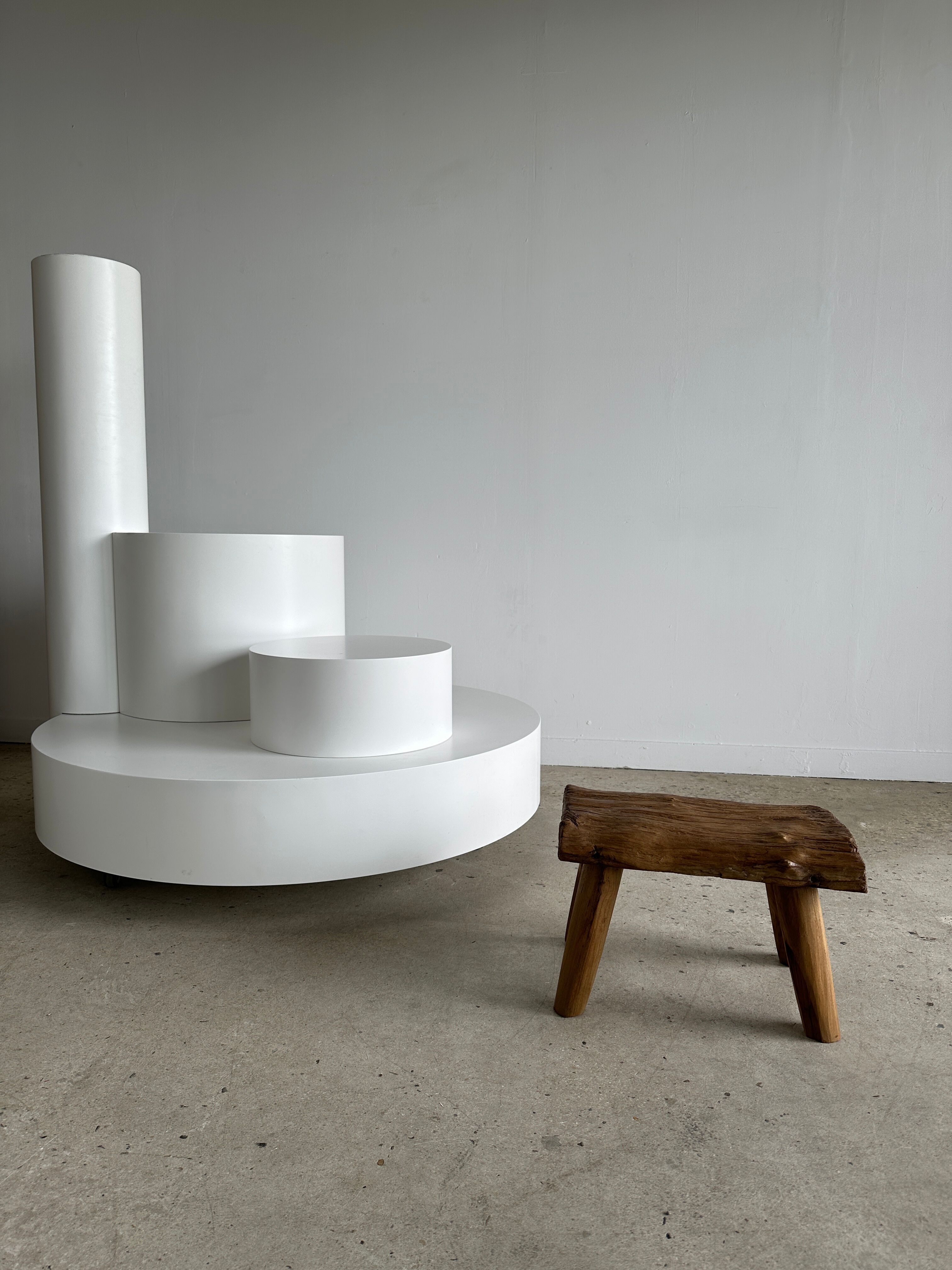 Stool in blond teak