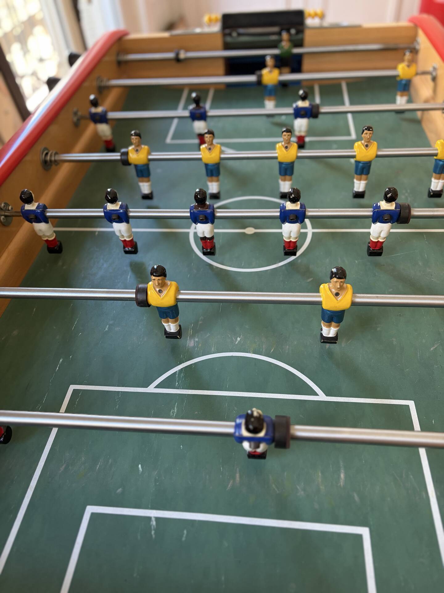 Bonzini B90 original foosball table – Solid beech, France/Brazil teams