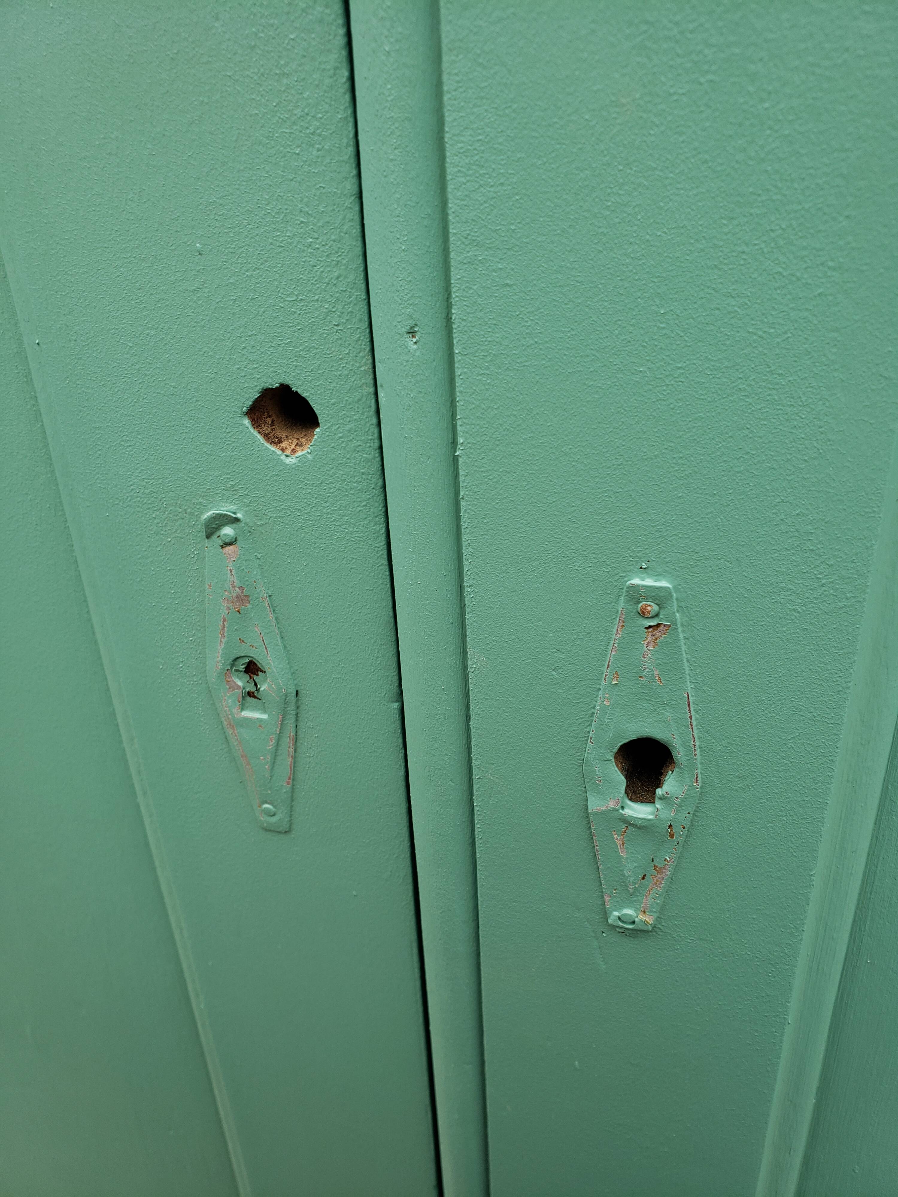 Parisian wardrobe patina green "favourites"