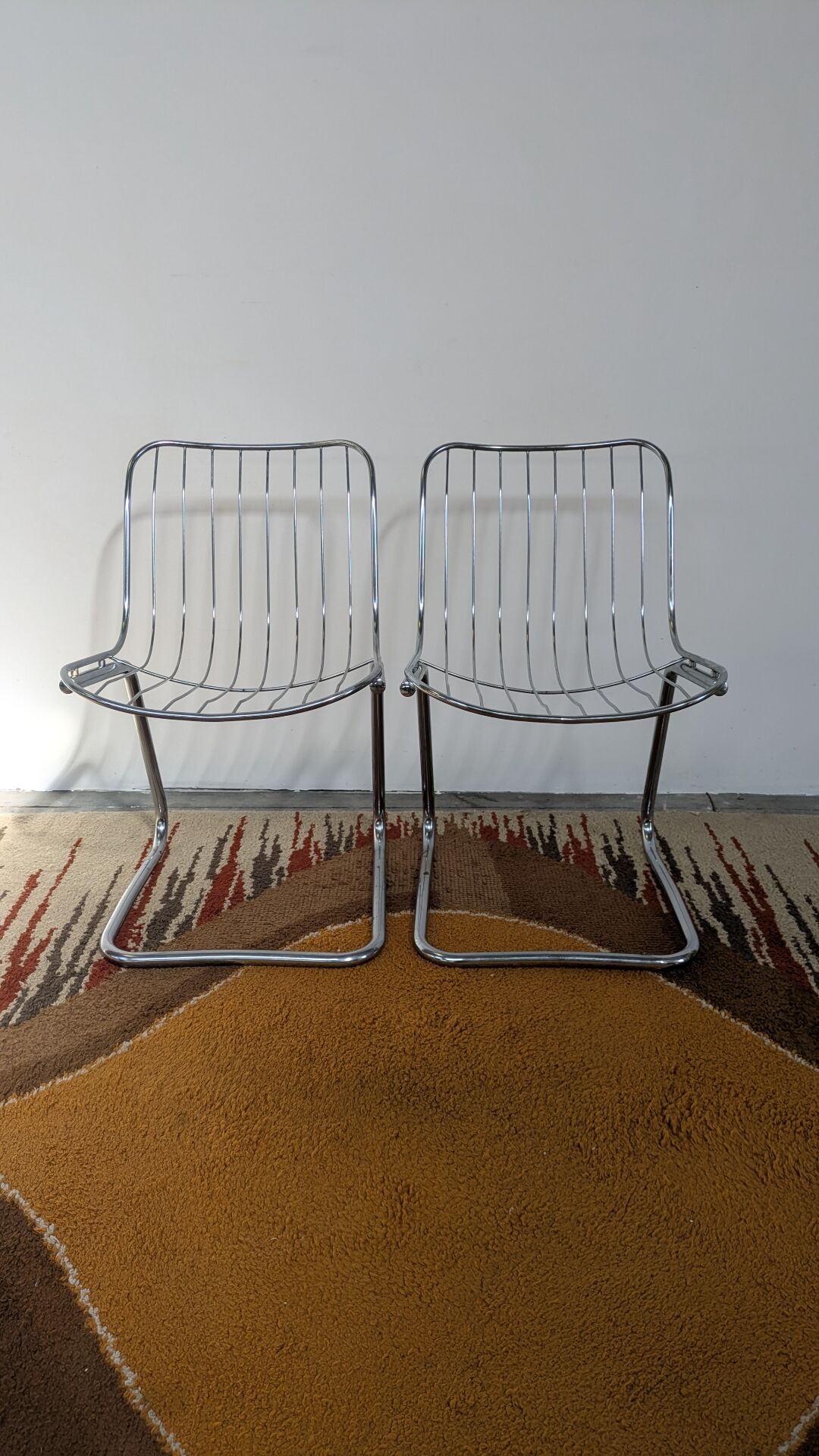 Vintage Space Age table and chairs