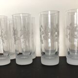 Set de 8 verres à orangeade en cristal taillé