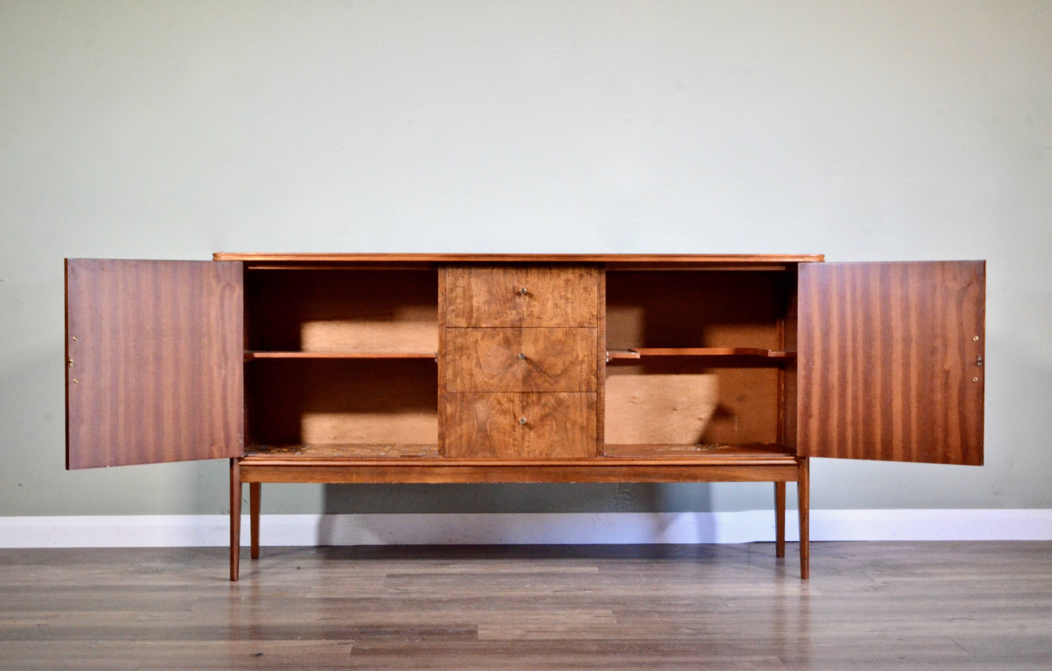 Vintage Vanson For Heal's Danish Style Walnut Sideboard. Delivery. Modern /