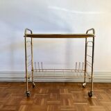 Scalable gold brass vinyl holder