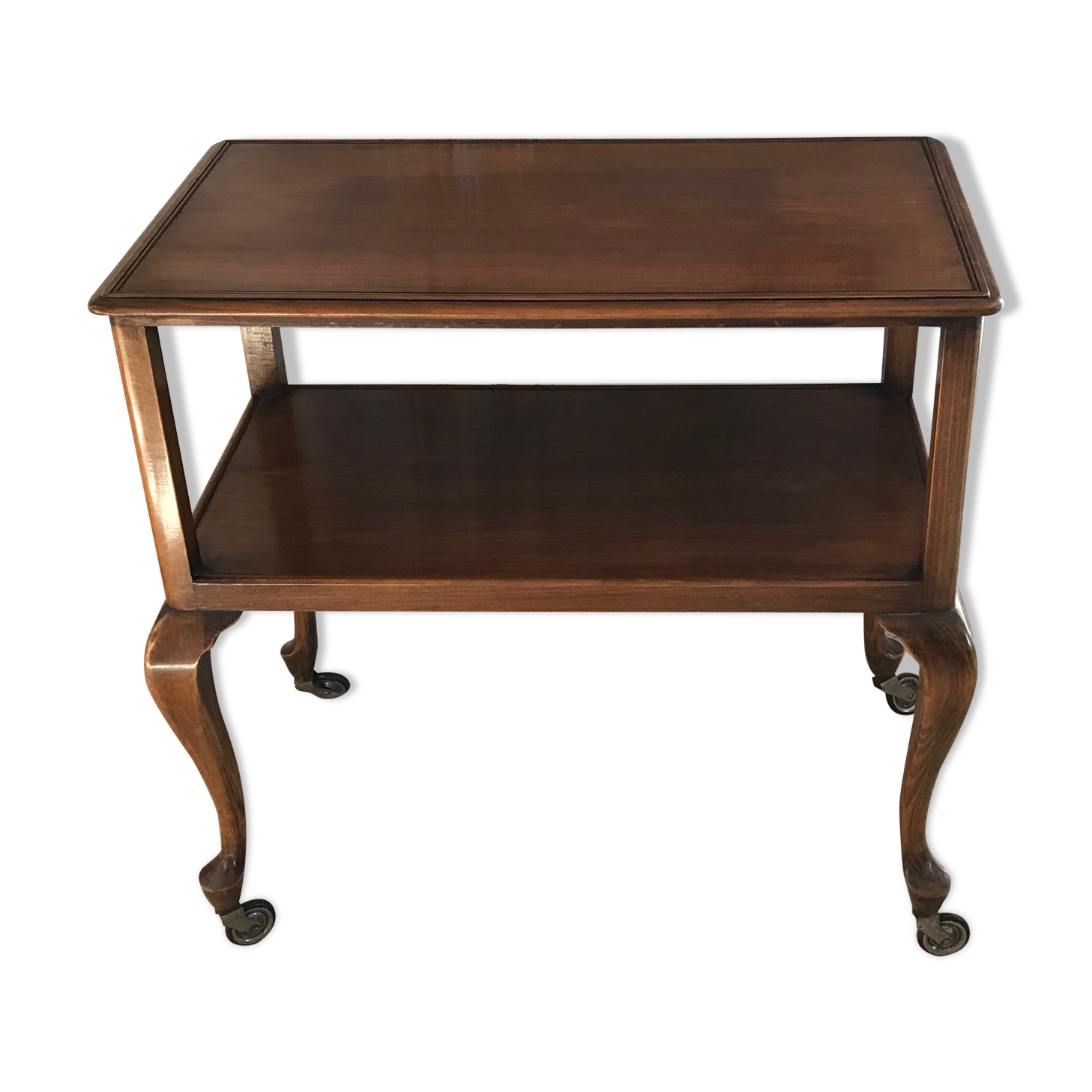 Wooden wheeled dessert