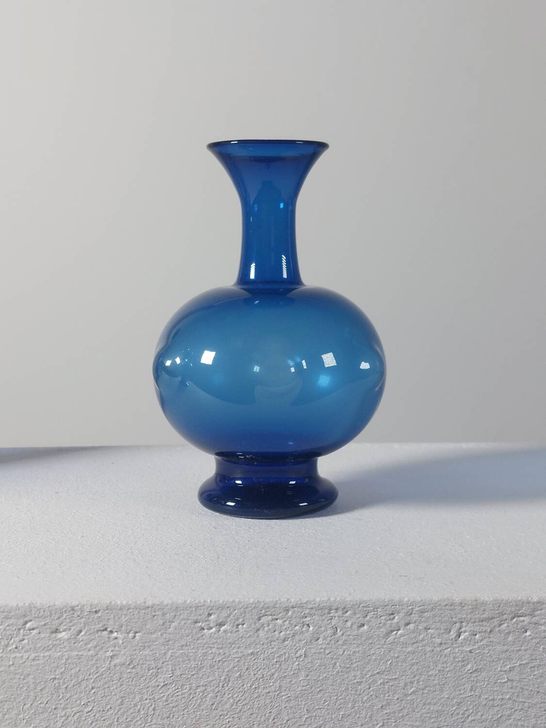 Vintage mid-century trio of handcrafted glass vases from Lauscha, Thuringia.