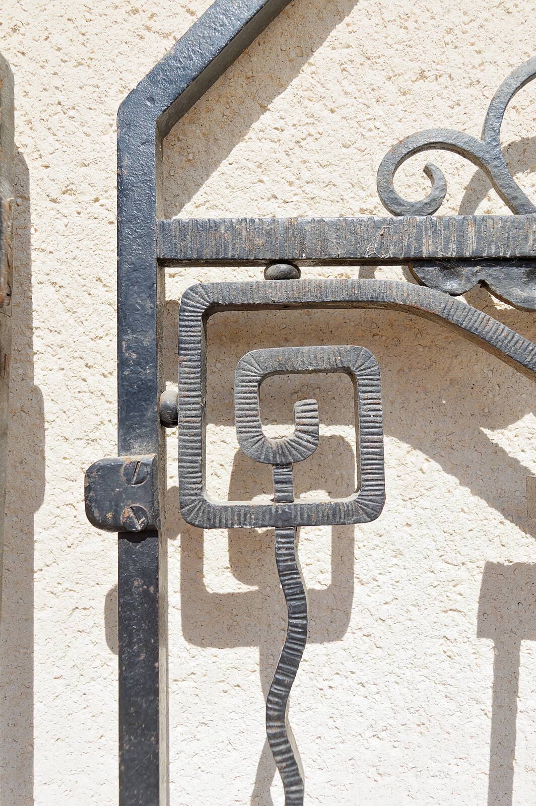 Pair of Art Deco wrought iron doors, circa 1925