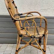 Fauteuil vintage en rotin type paon – années 70