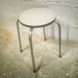 Round stool in formica