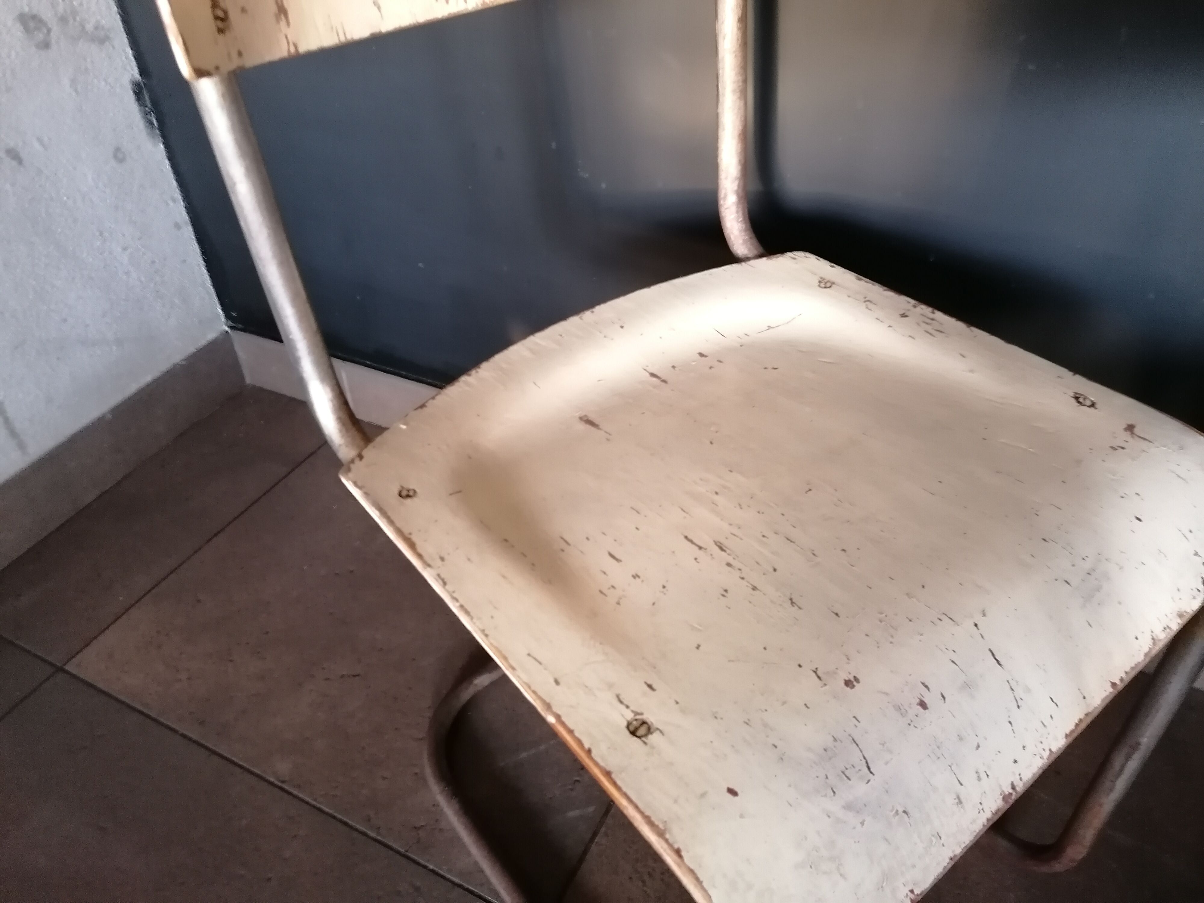 Paire de chaises en porte à faux Mart Stam, Tchécoslovaquie, années 60