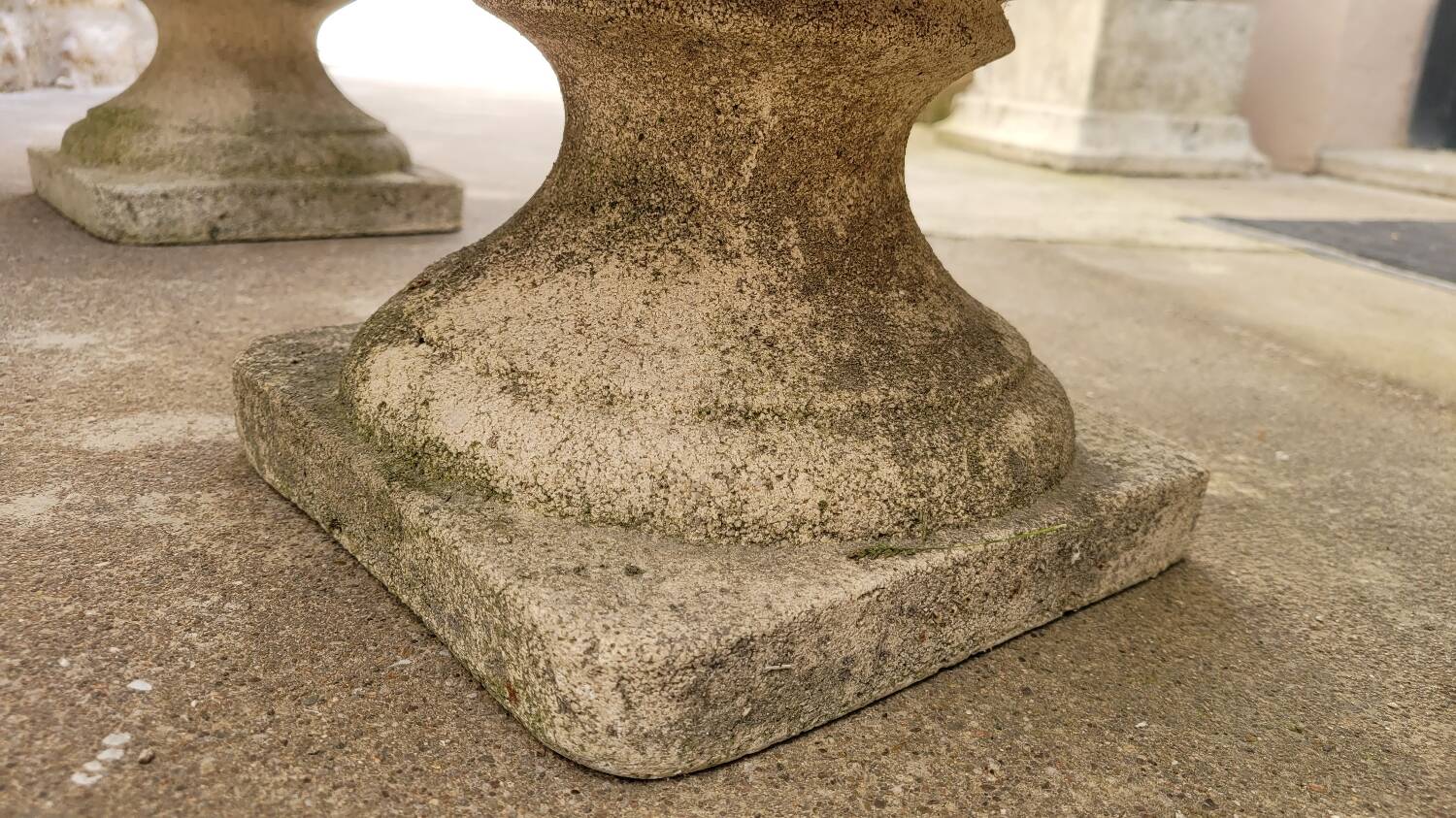 Pair of medicis vases in old reconstituted stone 1950s