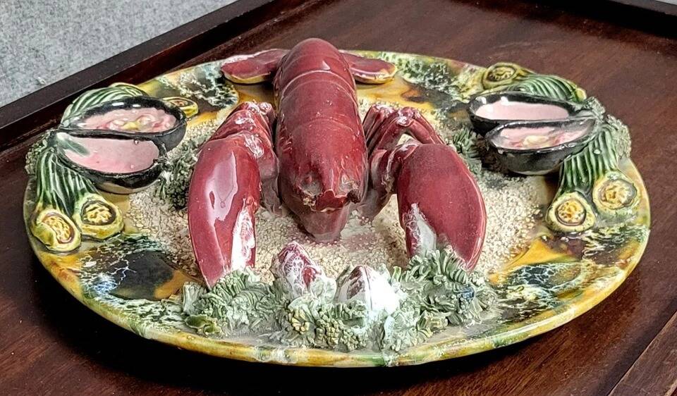 Large trompe l'oeil pottery seafood plate