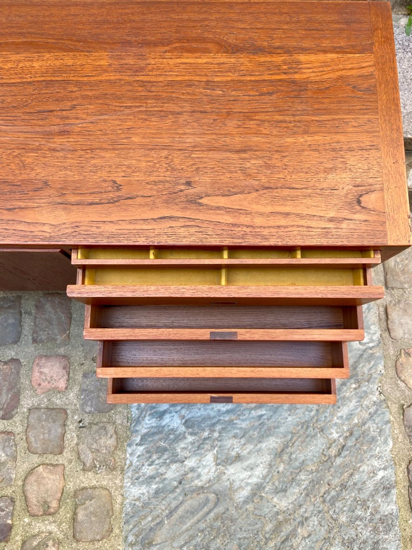 Teak scandinavian sideboard 1960