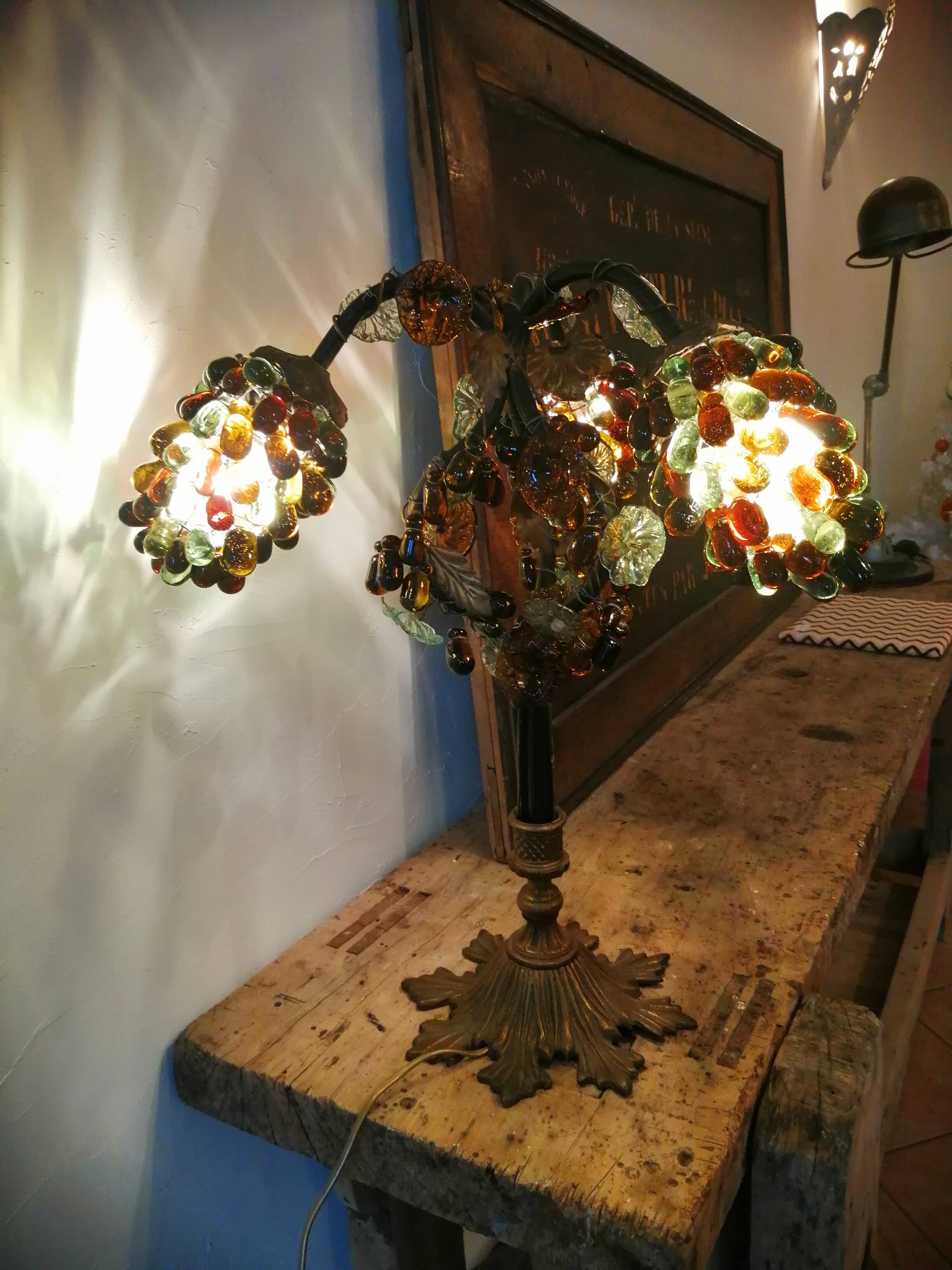 Art deco lamp, bunches of grapes in Murano glass, bronze base