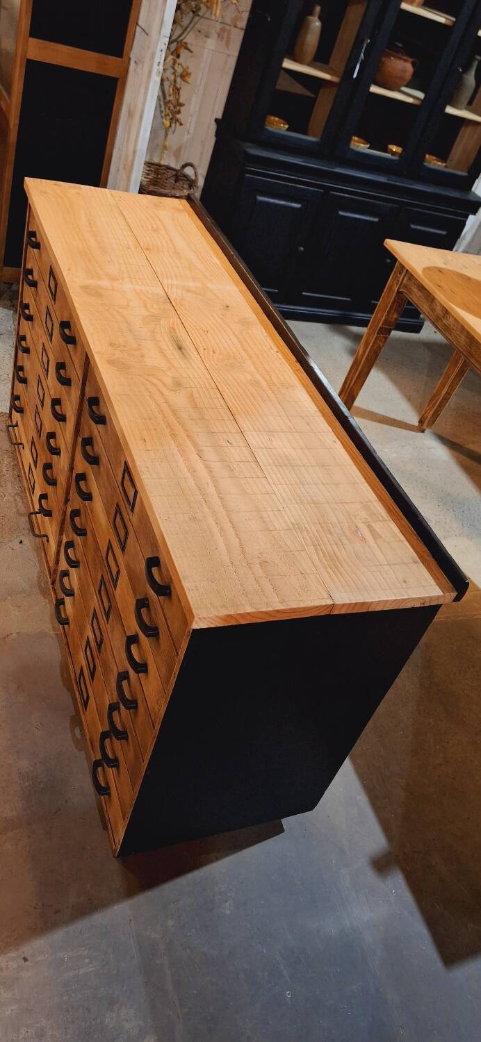 Craft cabinet with drawers
