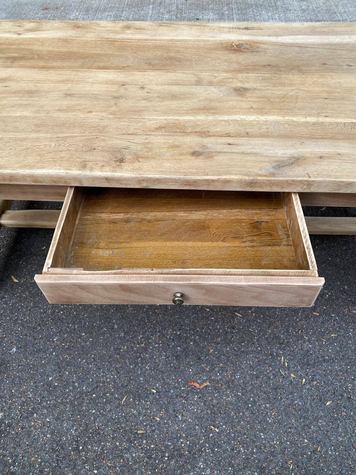 Large extendable farmhouse dining table stripped in solid oak 200-300cm