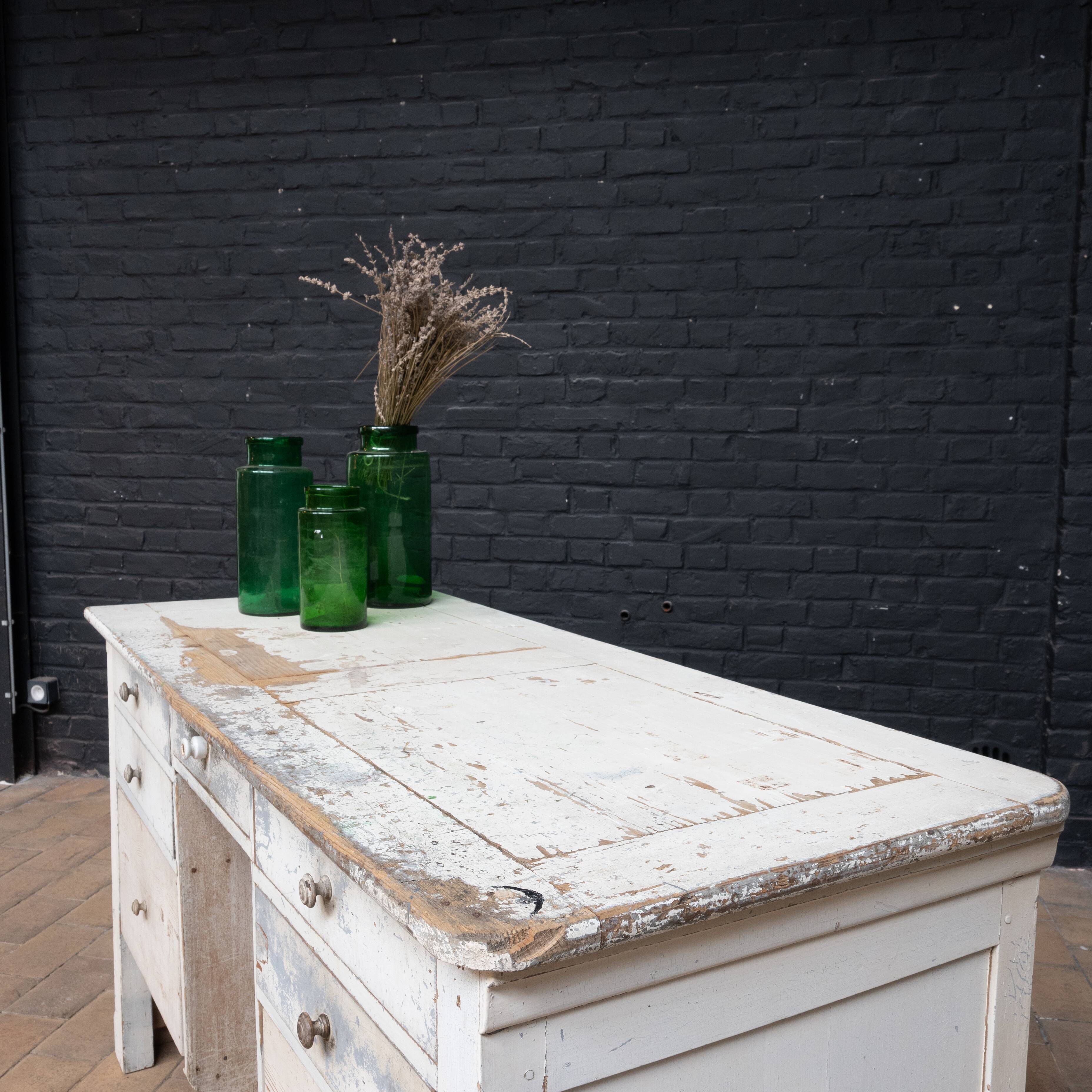 Former wooden grocery counter, 1930