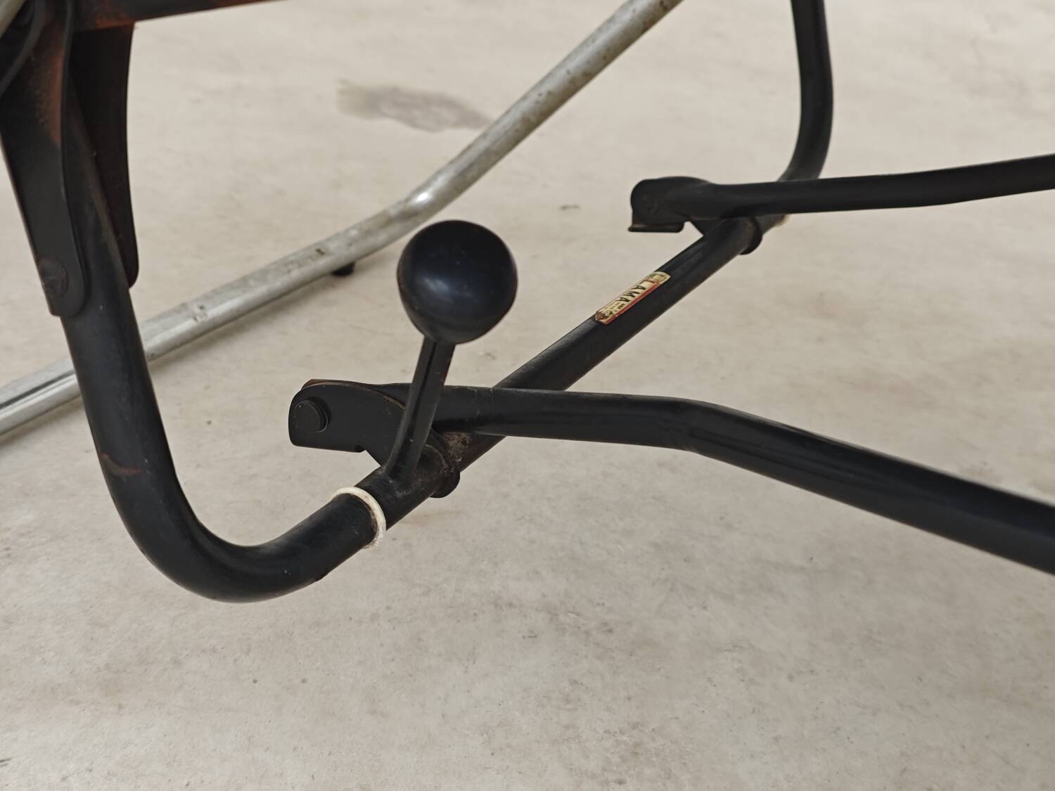 Indoor deckchair, Lama 70's orange deck chair