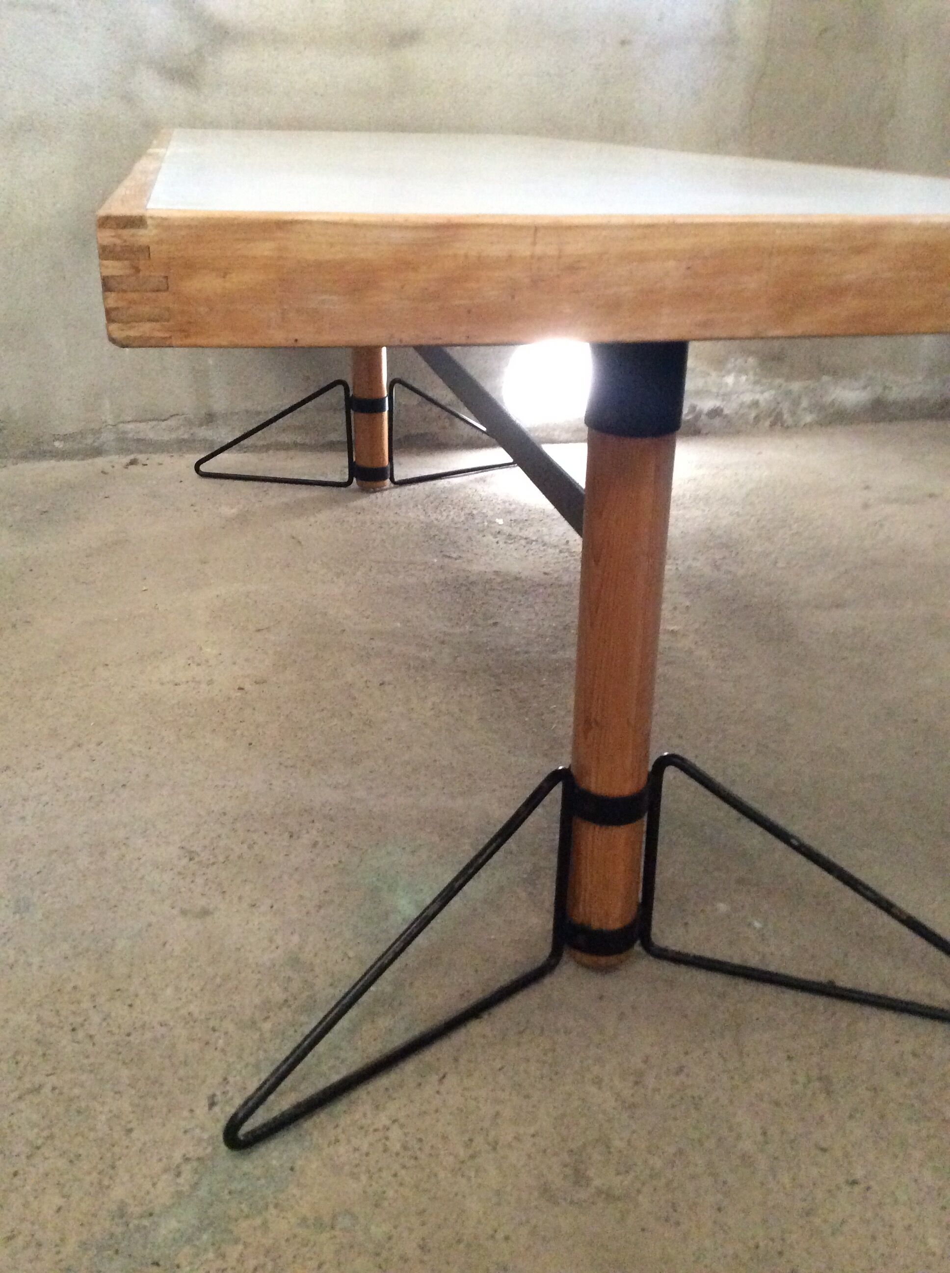 Table par Marc Held 1983