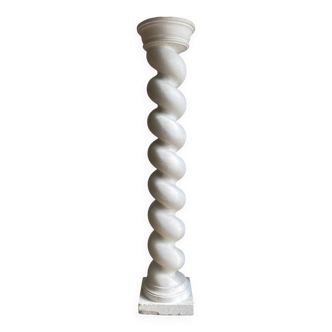 Twisted plaster column 1940