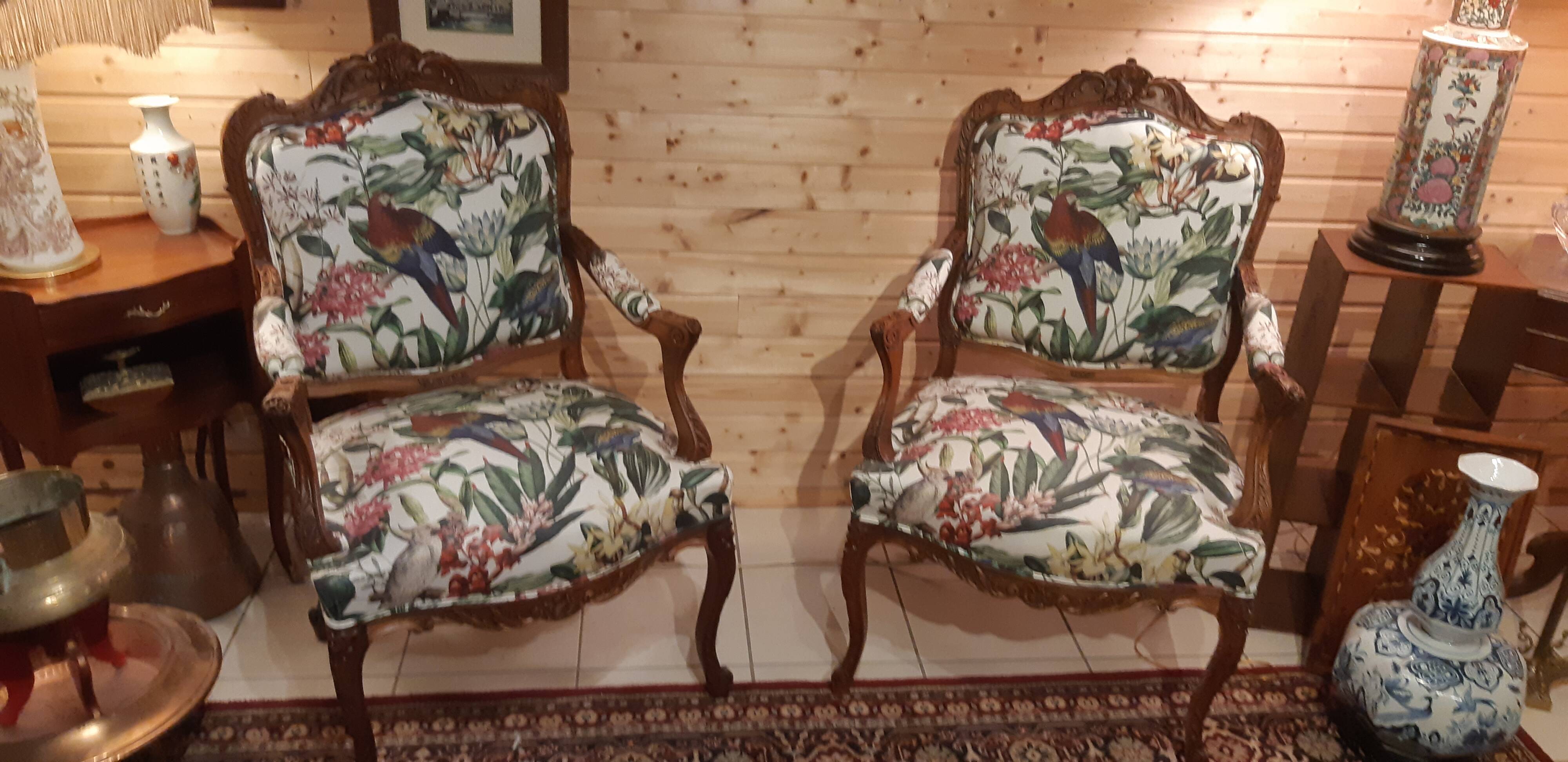 pair of Louis XV style armchairs à la reine