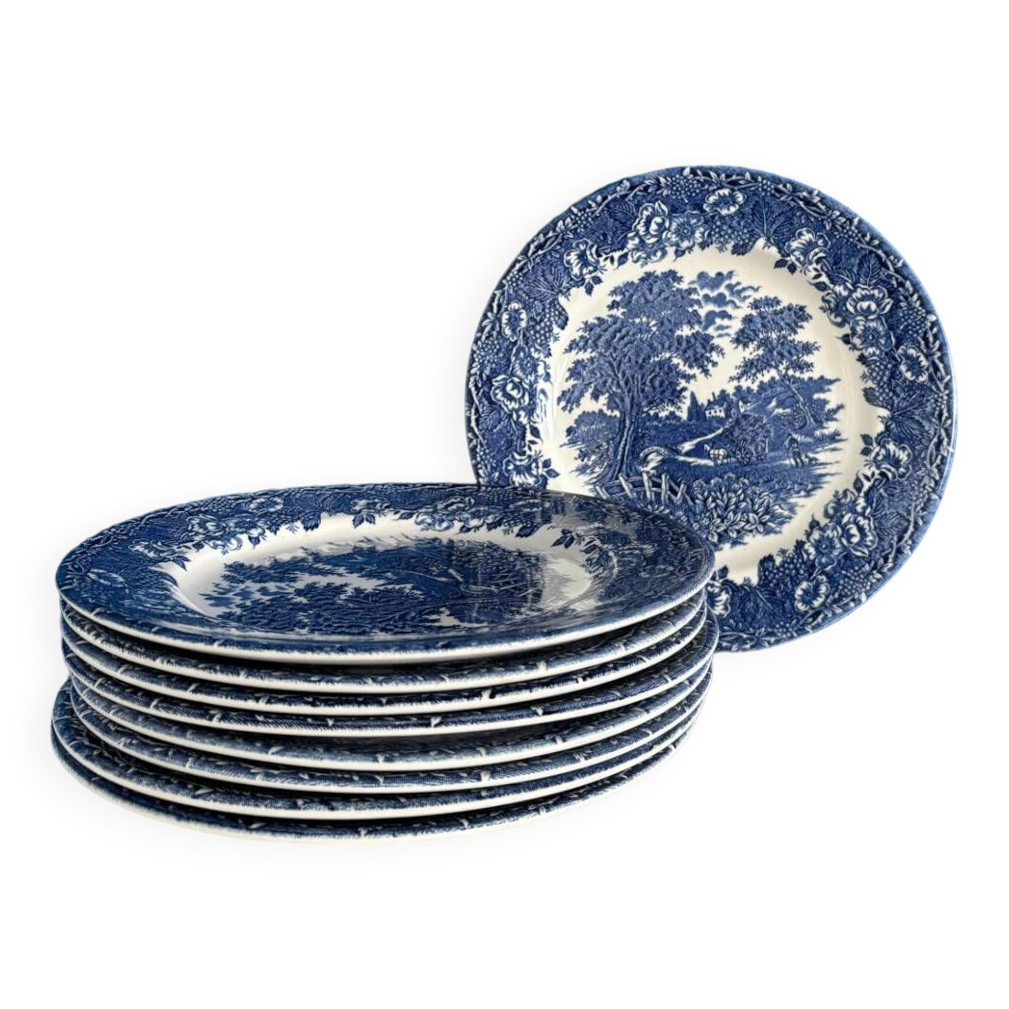 9-piece service of English plates with blue and white country decor