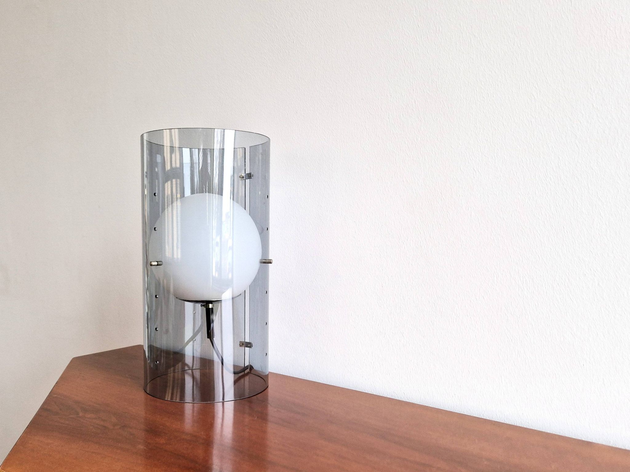 Model D-2045 Cylindrical table lamp with globe for Raak Amsterdam, The Netherlands 1960's