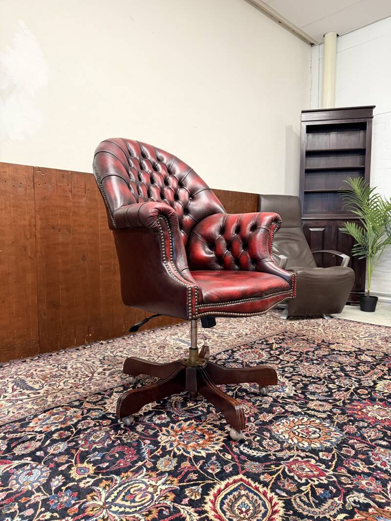 English Springvale Chesterfield Office Chair Oxlbood