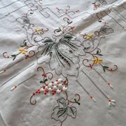 Tablecloth and 12 linen towels embroidery fine colorful flowers 255 x 170 - Old
