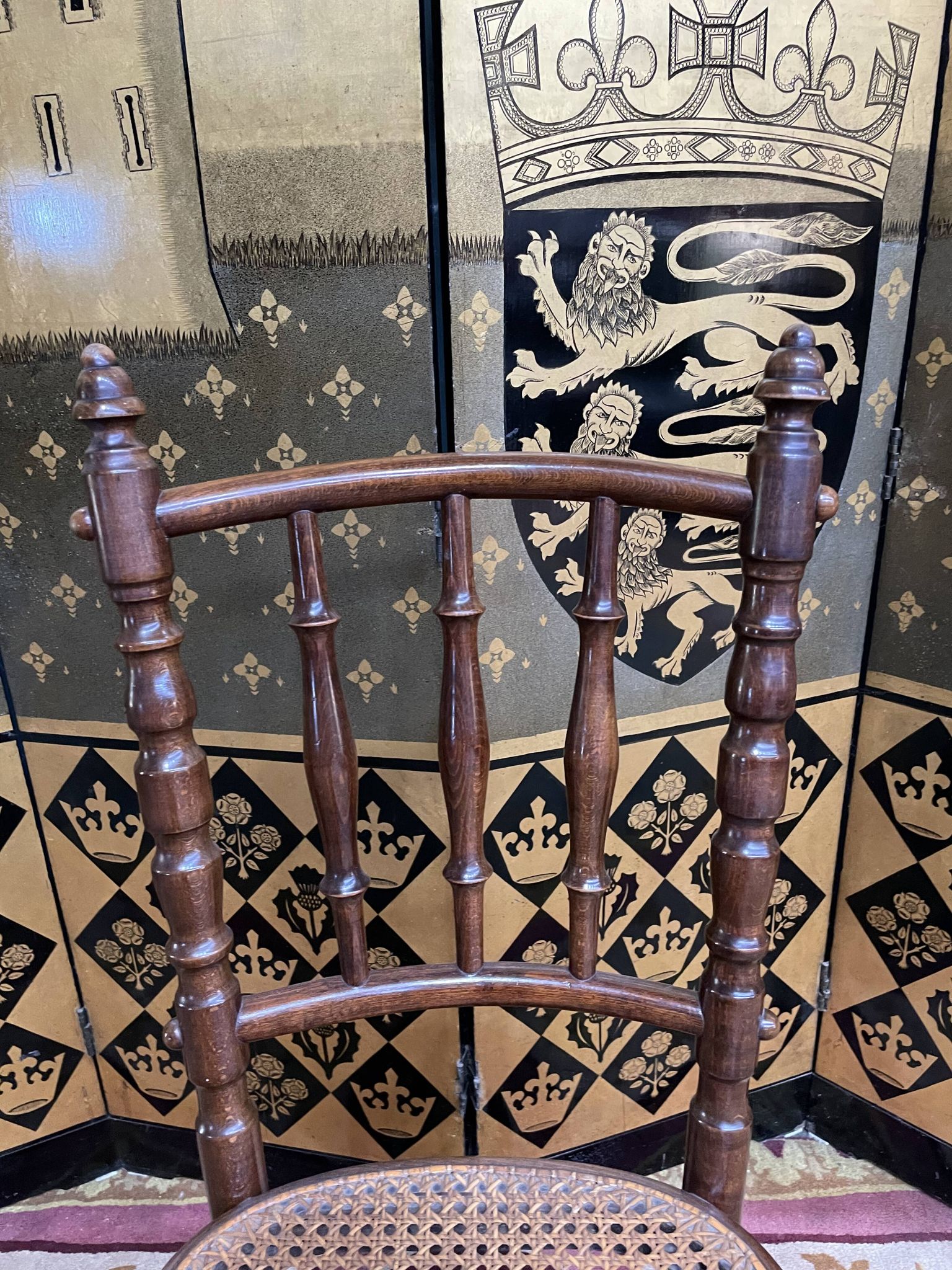 Suite of 8 bistro chairs in cannage FISCHEL