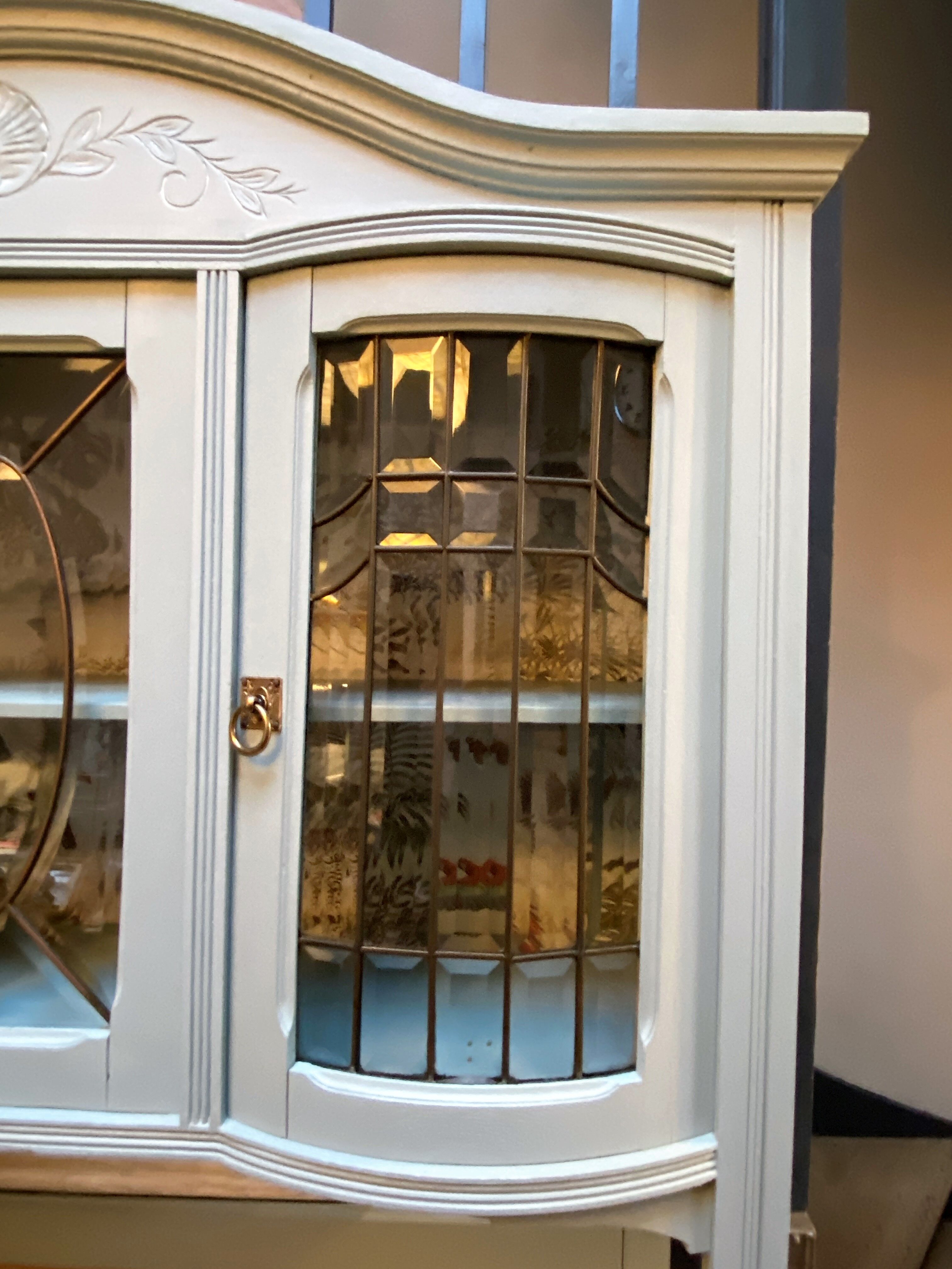 Two-body buffet cupboard