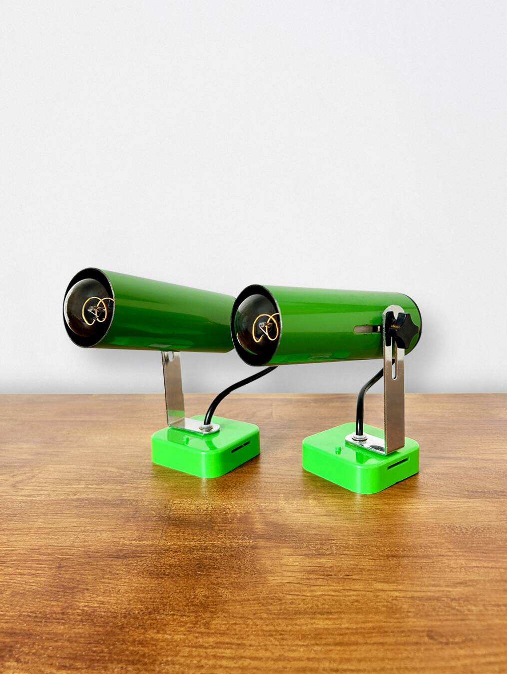 Targetti vintage green wall lights