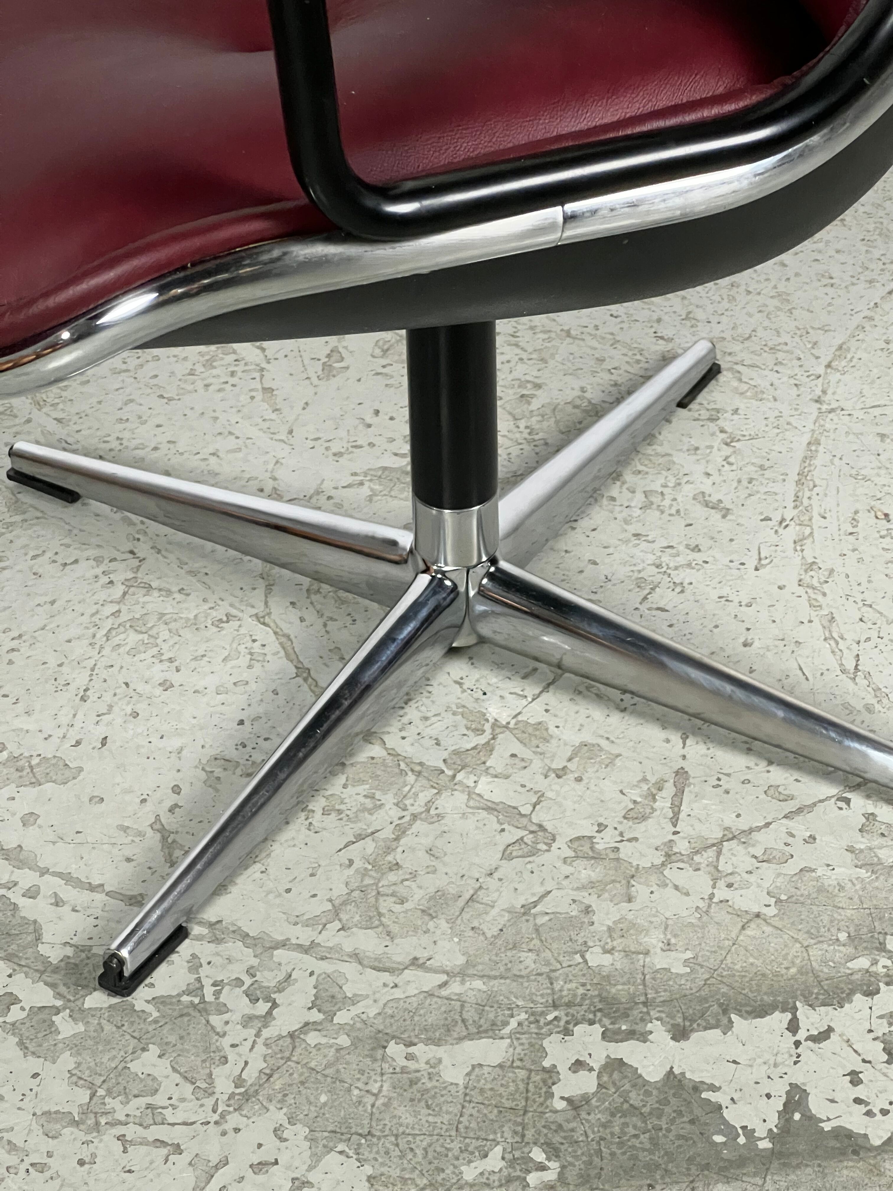 Knoll International Charles Pollock Office Chair