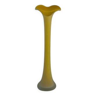 Vase vintage en pâte de verre jaune