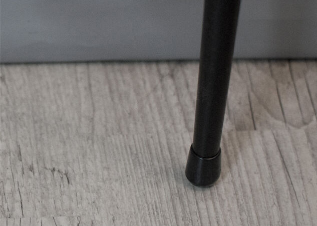 Set of 2 formica chairs in white/grey