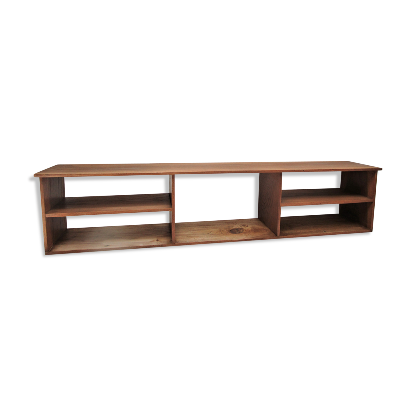 Shop display case shelf to lay in oak wood and old patinated pine